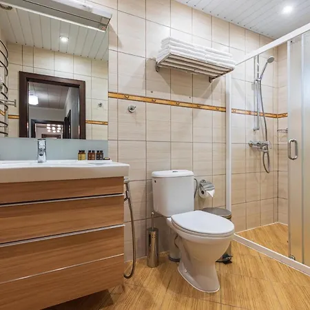 Apartamentų viešbutis Zilvinas 4*