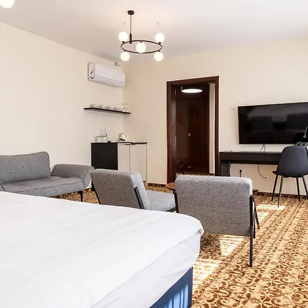 Zilvinas 4*