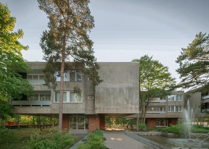 Aparthotel Zilvinas 4*